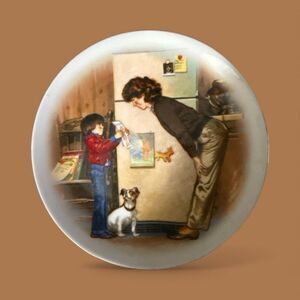 Avon Special Memories Mothers Day 1985 Porcelain Plate By Tom Newsom Trimmed In